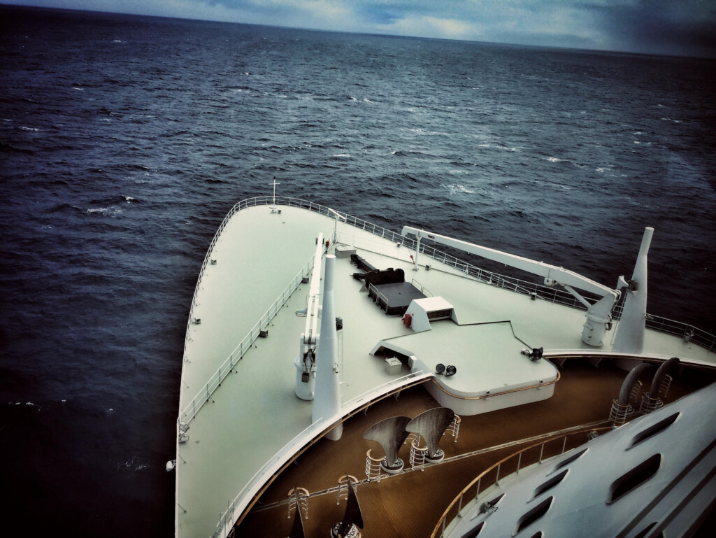 Bow of Queen Mary II
