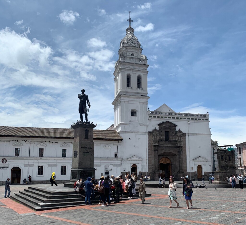 Plaza Santo Domingo in Quito